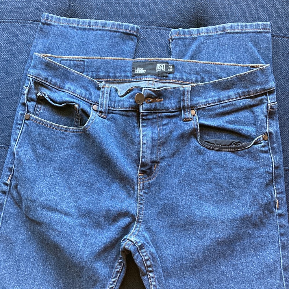 RSQ “London Skinny” Dark Wash Blue Jenas 34x30 99% Cotton / 1% Spandex